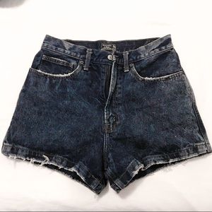 Abercrombie + Fitch Natural Rise Shorts